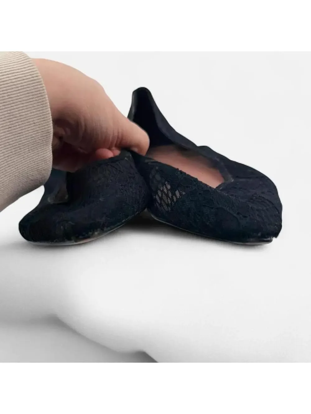 Zara Black Lace Pointed Toe Ballet Flats